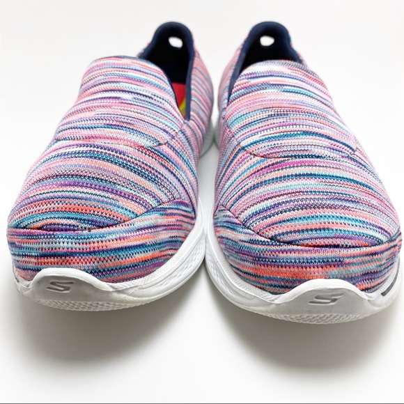 Skechers GOwalk 4 Merge Shoes - Picture 2 of 7